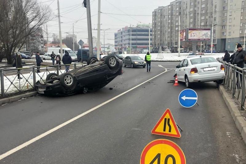 В двух ДТП в Калининграде пострадали два водителя