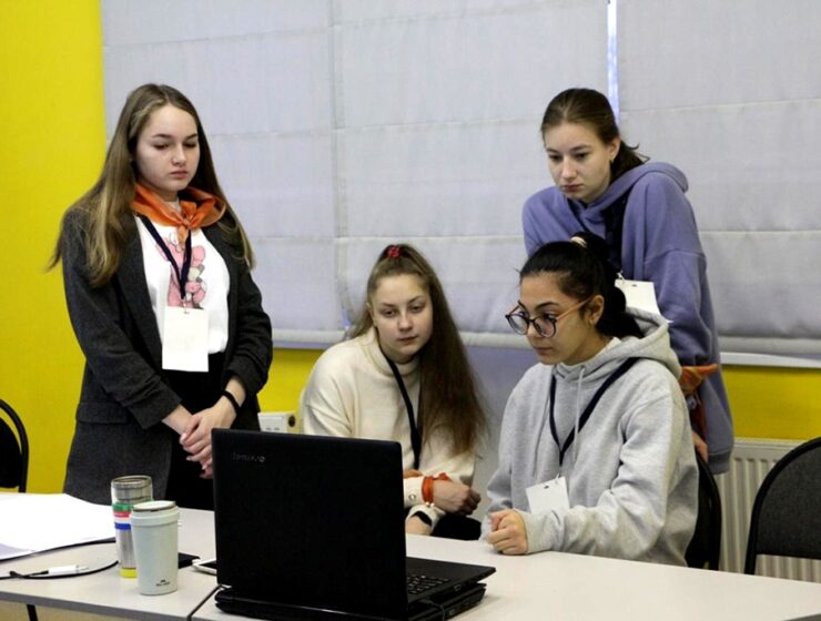 Названа средняя зарплата преподавателей вузов в Калининграде