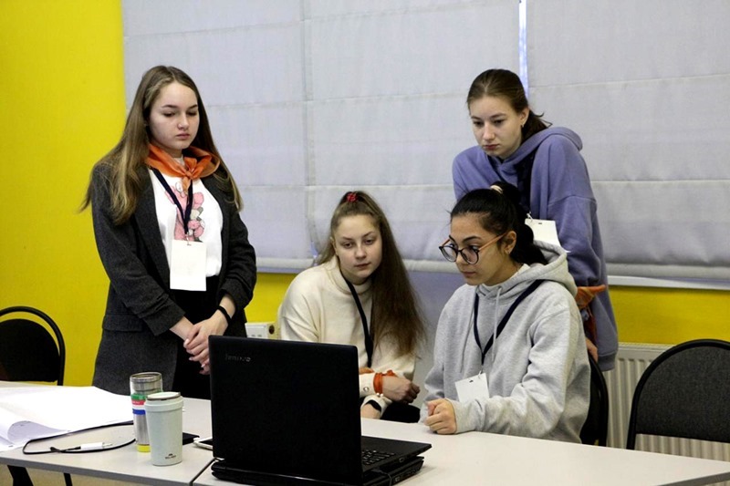 Названа средняя зарплата преподавателей вузов в Калининграде