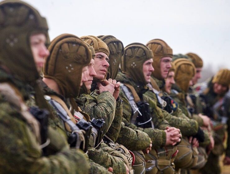 Госдума предлагает суровое наказание за фейки про Вооружённые силы России