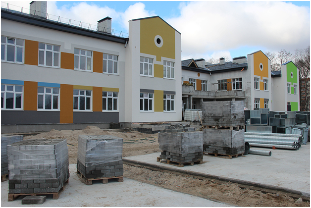 Министр проинспектировала строительства школ и детсада в Калининграде