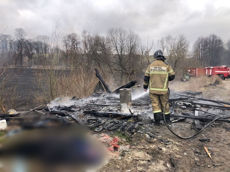 Следователи выясняют обстоятельства гибели калининградца в огне