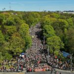 В Калининграде отметили День Победы военным парадом