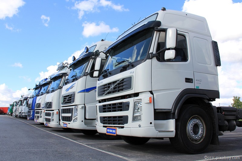 105 грузовиков ожидают в Литве въезда в Калининградскую область