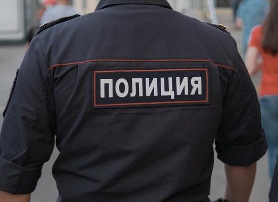 Двое калининградских полицейских предлагали за взятку в 1,4 миллиона рублей уничтожить материалы на владельца земельного участка
