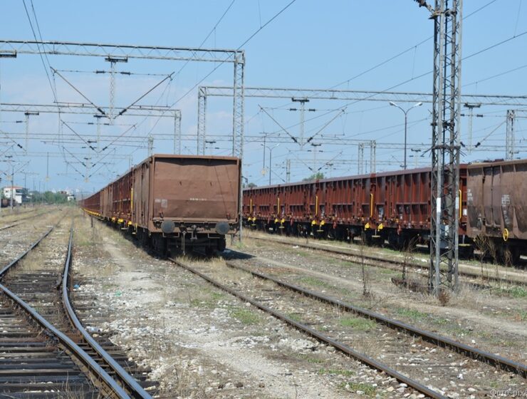 Песков пригрозил Литве ответными мерами за прекращение транзита грузов в Калининградскую область