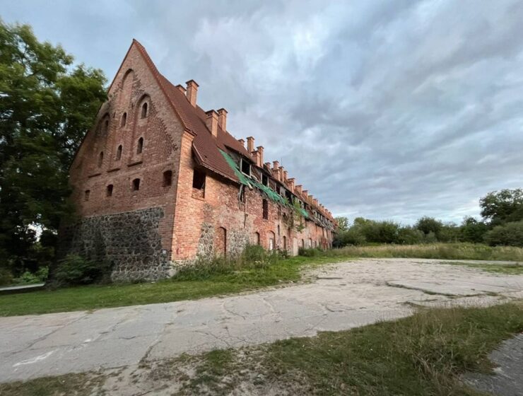 Турист из Коми скончался в замке Прейсиш-Эйлау, упав с высоты