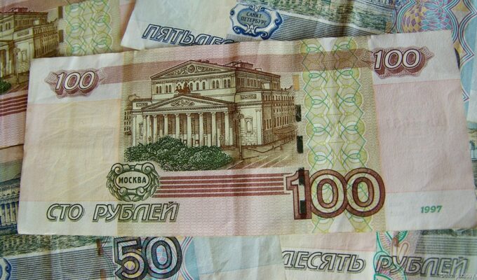 Жительница Советска отдала миллион лжесотруднику банка