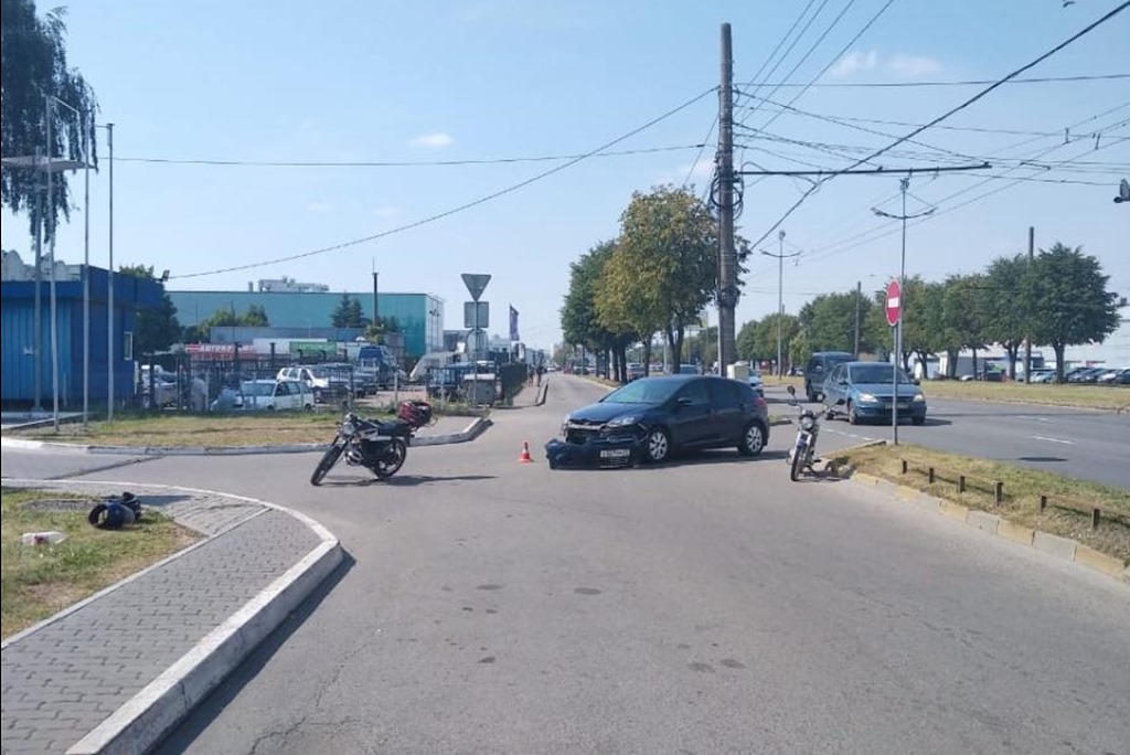 3764 нарушений правил дорожного движения и четыре серьёзных ДТП зафиксировано за сутки в Калининградской области