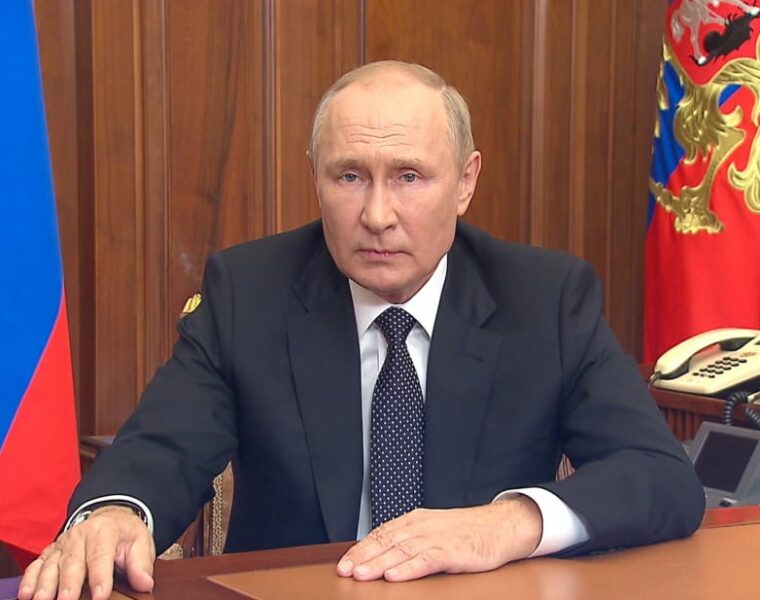 Путин подписал указы о признании независимости Запорожской и Херсонской областей