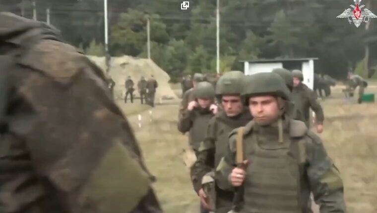 Мобилизованные резервисты из Калининградской области проходят подготовку на полигоне Балтфлота (видео)