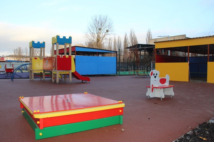 Суд обязал детские сады Полесска привести детские игровые комплексы в соответствие с ГОСТами