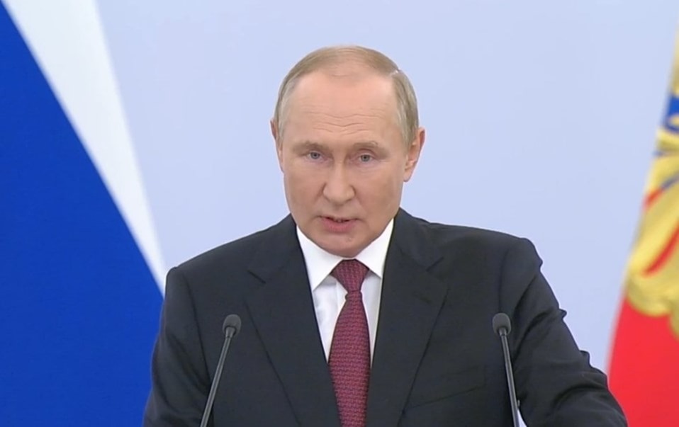 Путин: Россия народ Донбасса не предаст