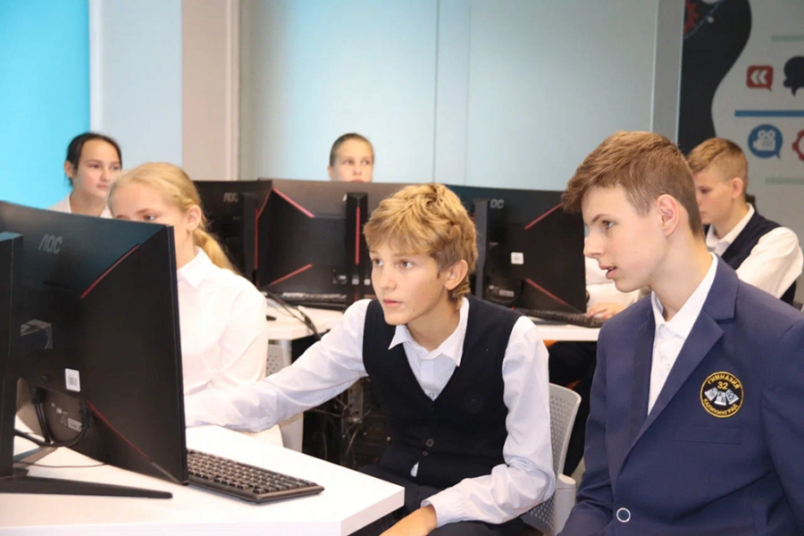 В Калининграде открыли центры «Кванториум» и IT-куб