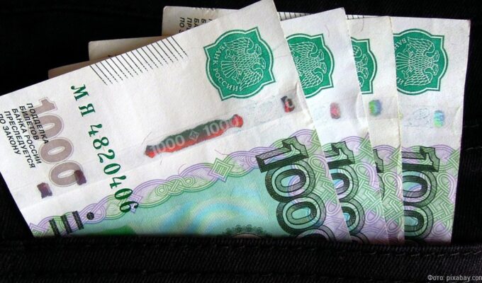 Реальная зарплата в Калининградской области выросла на 5,3%