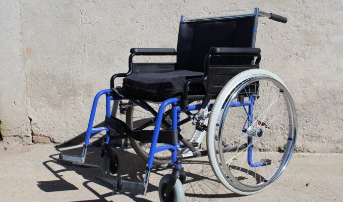 Калининградка обманула жителя Вологды на 45 тысяч рублей при покупке инвалидной коляски