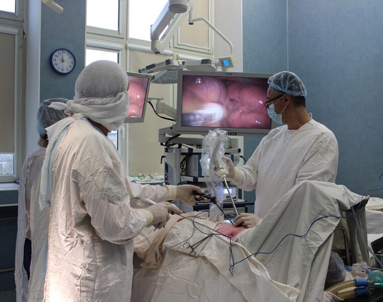 Новое оборудование позволило существенно увеличить число эндоскопических операций калининградцам