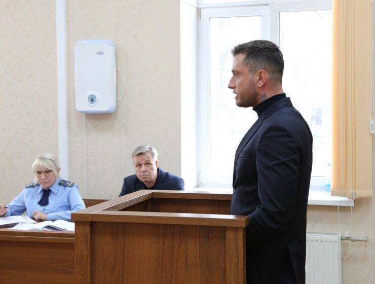 Прокуратура запросила три года лишения свободы для обвиняемого в избиении актёра Павла Прилучного