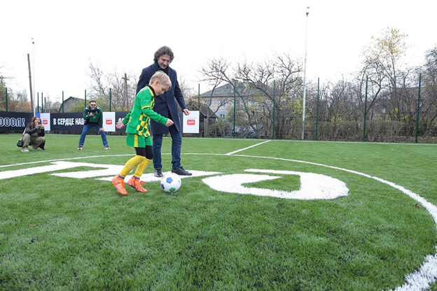 Московский «Локомотив» обновил две футбольные площадки в Калининградской области