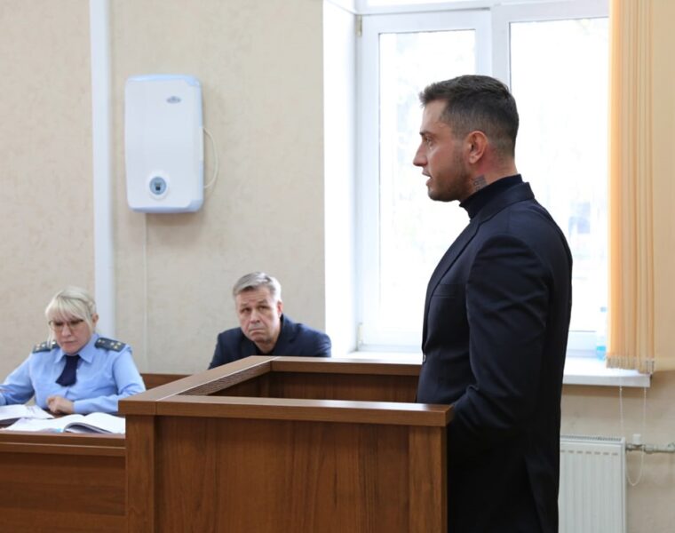 Суд в Калининграде вынес приговор владельцу клуба за избиение актёра Павла Прилучного