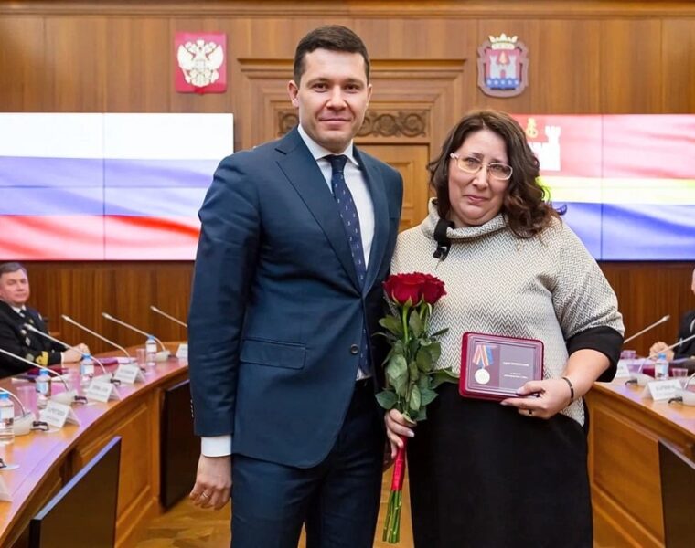 Антон Алиханов вручил награды выдающимся жителям Калининградской области