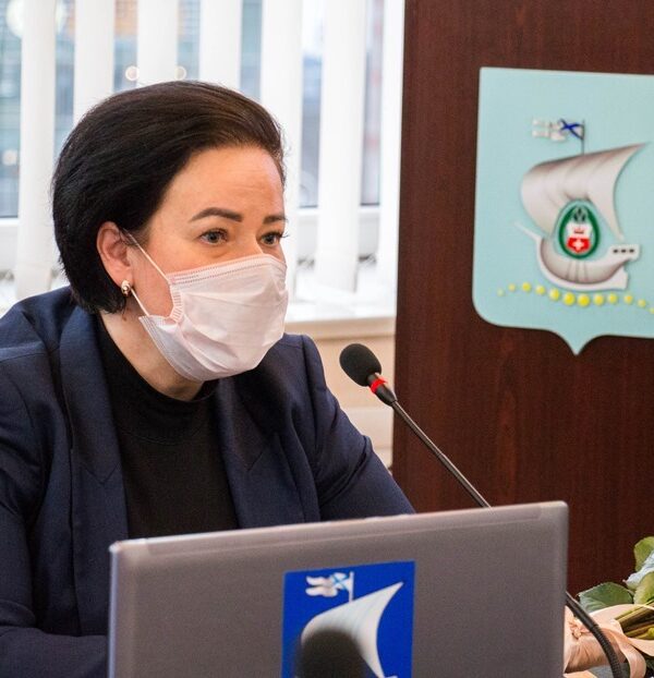 Елена Дятлова продолжит руководить администрацией Калининграда
