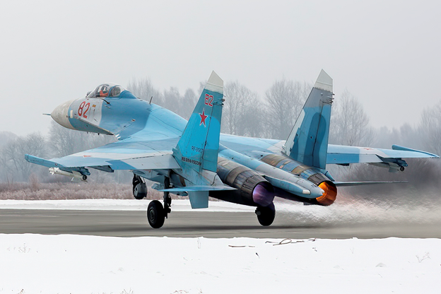 Лётчики БФ провели учебный бой в небе над Калининградской областью