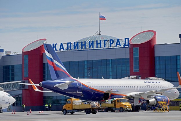 В аэропорту Калининград (Храброво) выявлено 17 инфицированных COVID-19 иностранцев