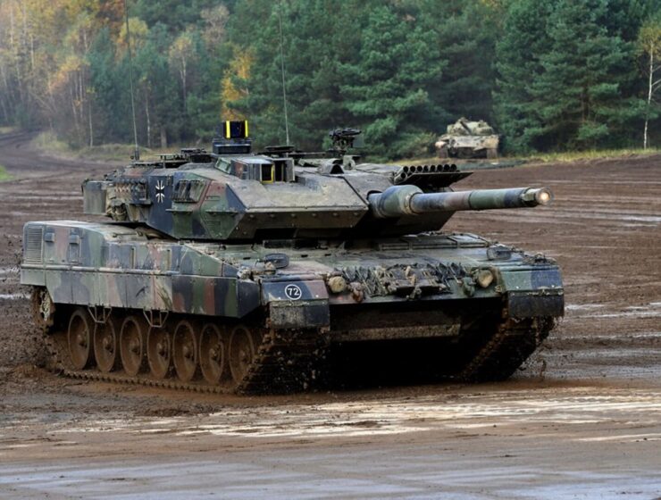 Drang nach Osten: канцлер Германии отправляет танки на Восток