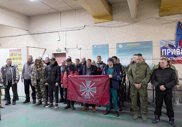 В стрелковом клубе ДОСААФ в Калининграде проведены занятия по огневой подготовке с добровольцами
