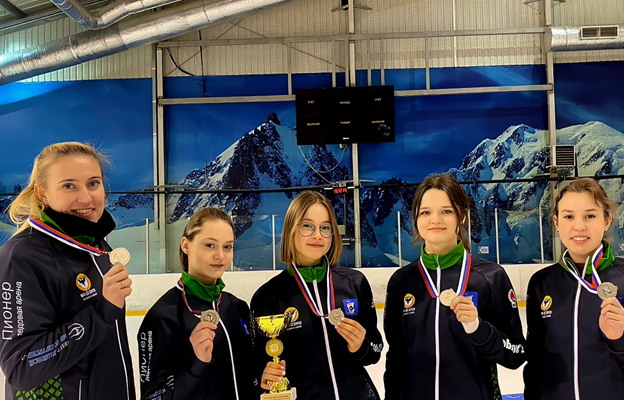 Калининградские кёрлингистки стали серебряными призёрами Всероссийских соревнований