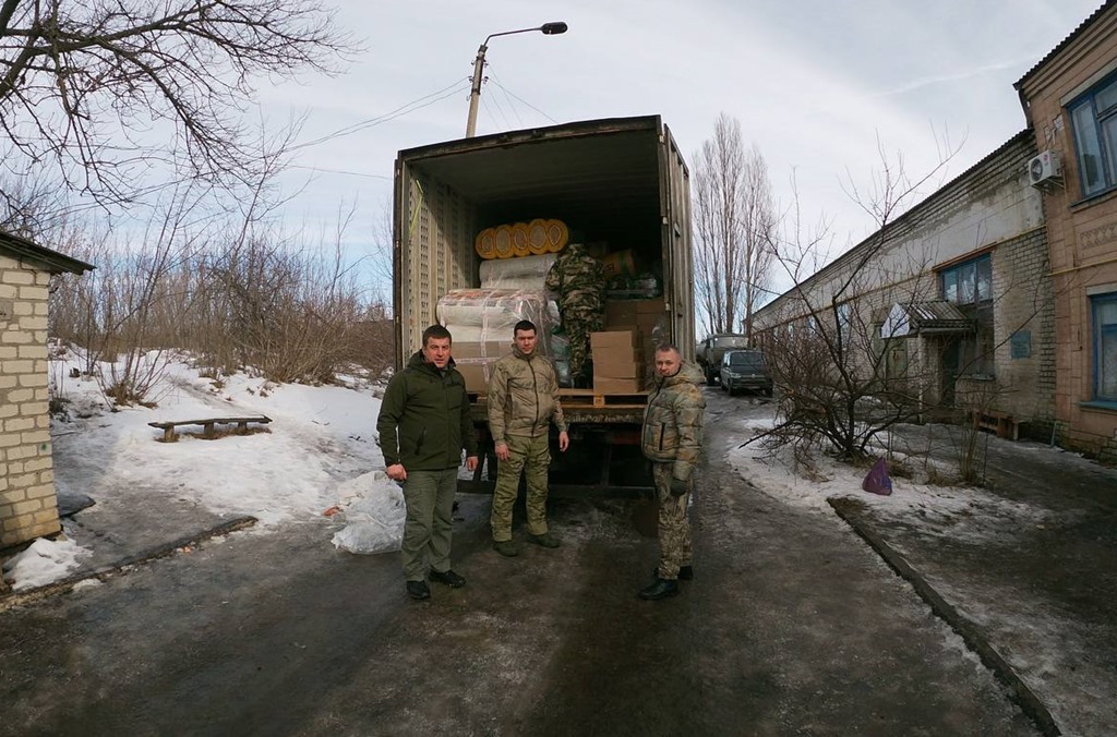 Антон Алиханов привёз калининградским бойцам БПЛА, калиматоры и много другого полезного