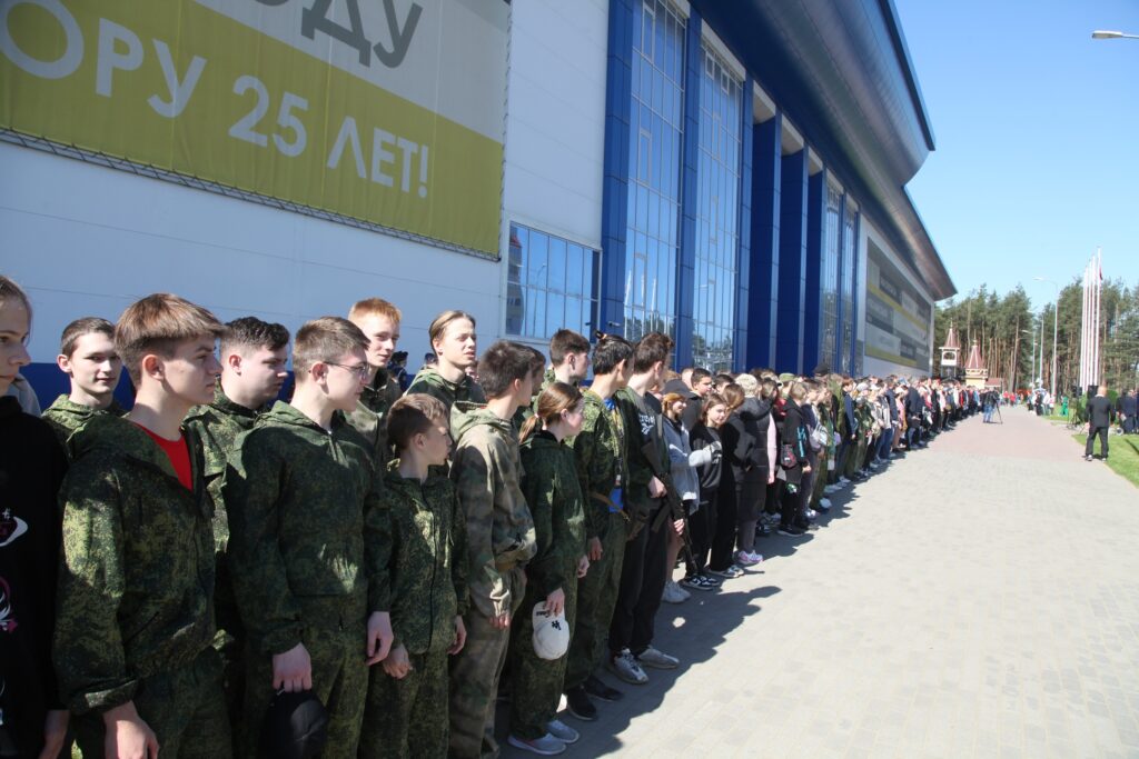 «Автотор-Арена» приняла военно-спортивный смотр кадетских классов Калининградской области