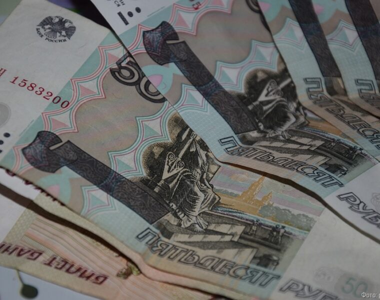 Калининградцы получают, в среднем, на 16 тысяч рублей меньше, чем по стране
