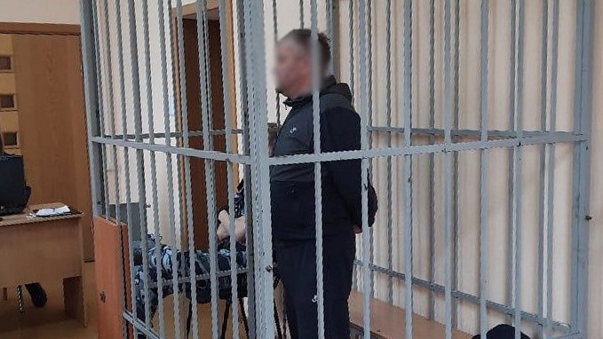 Суд арестовал калининградца, убившего незнакомца в квартире на Киевской улице