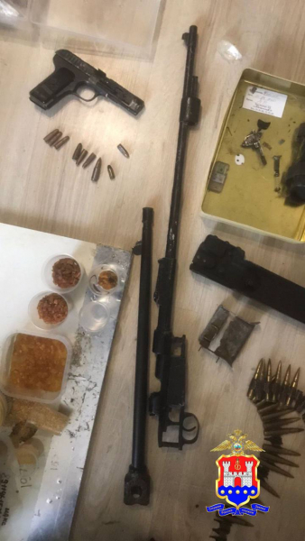 Полиция и УФСБ в рамках операции «Арсенал» изъяли из незаконного оборота оружие и боеприпасы