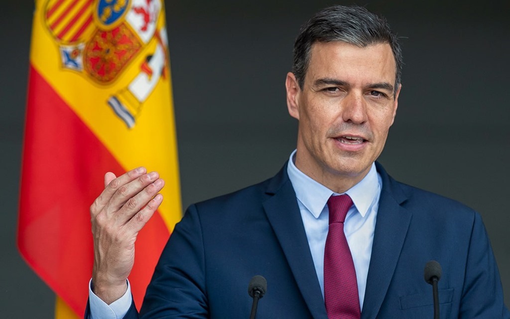 Премьер Испании намерен распустить парламент и назначить досрочные выборы