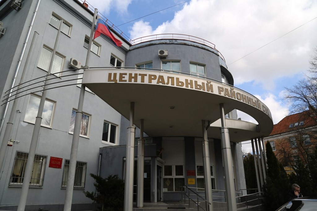 4 года отсидит калининградец за нападение на прохожую и кражу 9 тысяч рублей