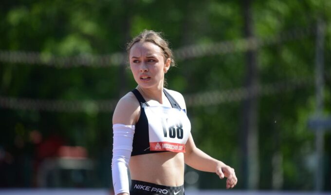 Калининградская легкоатлетка Василиса Ракова завоевала две медали всероссийских соревнований