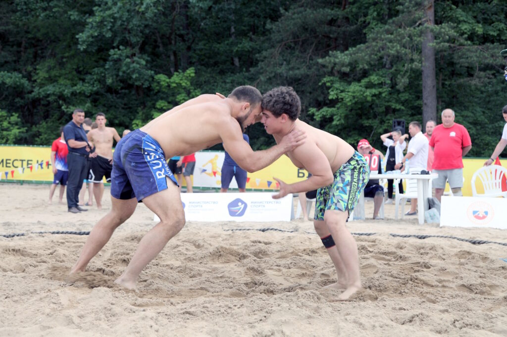 «Автотор-Арена» приняла первый в Калининградской области турнир по пляжным видам единоборств «Балтийский ковёр»