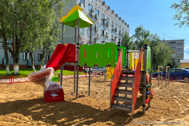 После вмешательства прокурора устранены нарушения при эксплуатации детской площадки в Балтийске