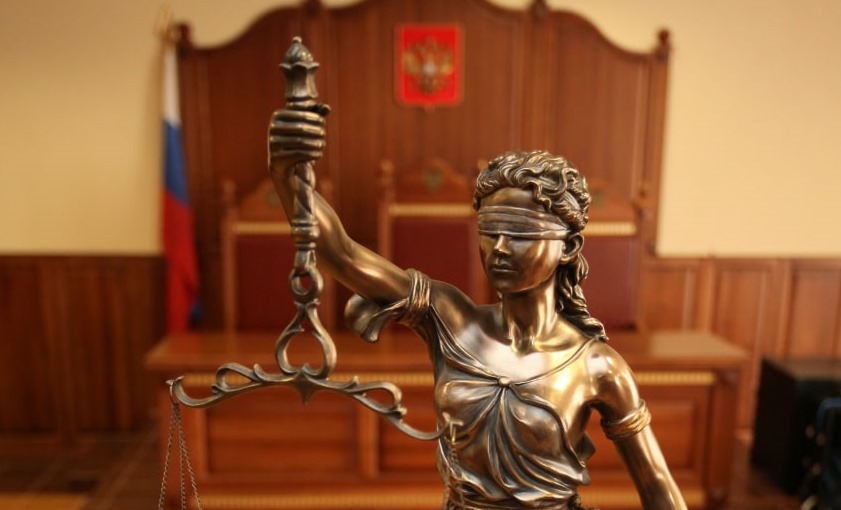 Калининградца обвинили в распространении клеветы о чиновниках