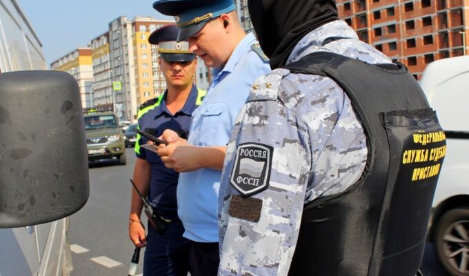Два автомобиля должников арестованы в ходе рейда по улицам Калининграда