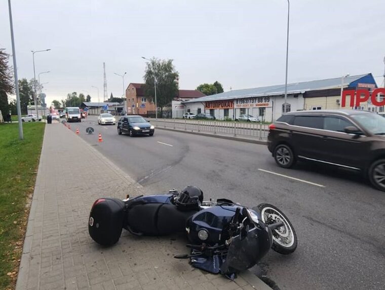 Мотоциклист получил травмы после столкновения на окраине Калининграда с Kaiyi
