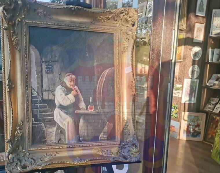Безработный калининградец украл картину за 30 тысяч рублей