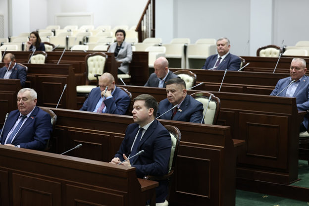 Дефицит областного бюджета на 2024 год составит 5,3 млрд рублей