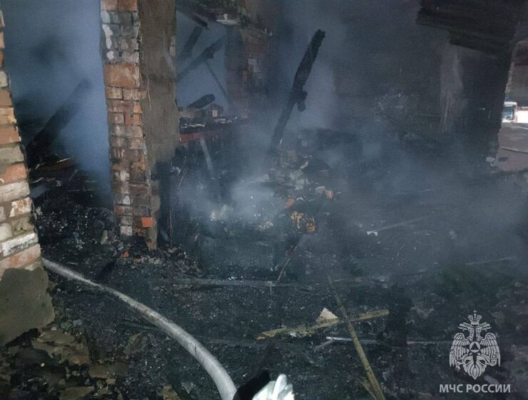 В Балтийске произошел пожар в частном доме на улице Романова