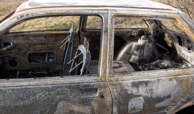 Калининградец из мести сжёг автомобиль бывшего работодателя