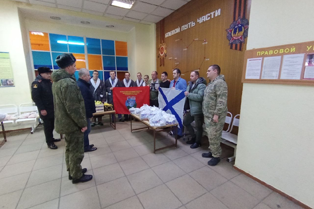 В военном госпитале участников СВО навестили командиры армейского корпуса БФ