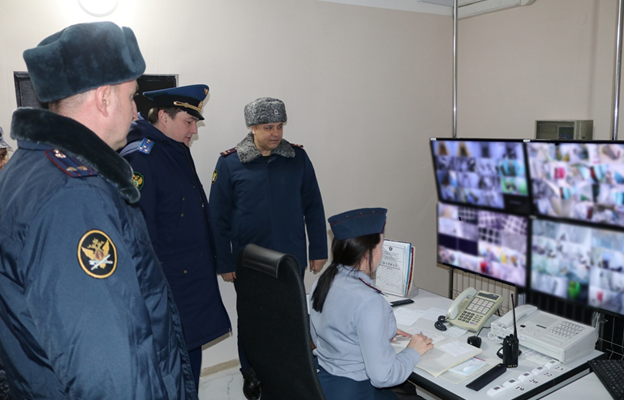 Прокурор заглянул в СИЗО в Калининграде
